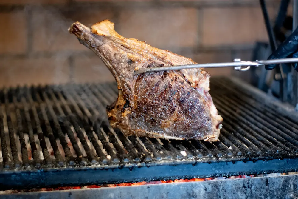 ¿Cuándo echar la sal a la carne a la parrilla? Efecto Maillard